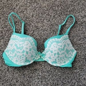Victoria Secret Push Up Bra